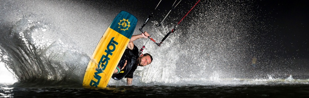 Slingshot- оборудование №1 для кайтсерфинга.jpg Slingshot- оборудование №1 для кайтсерфинга.jpg