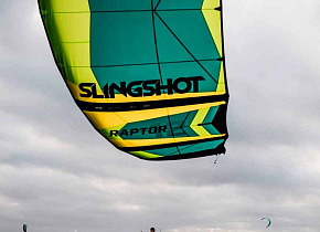 Тесты кайтов Slingshot 2020 - Raptor V1 в Сургуте